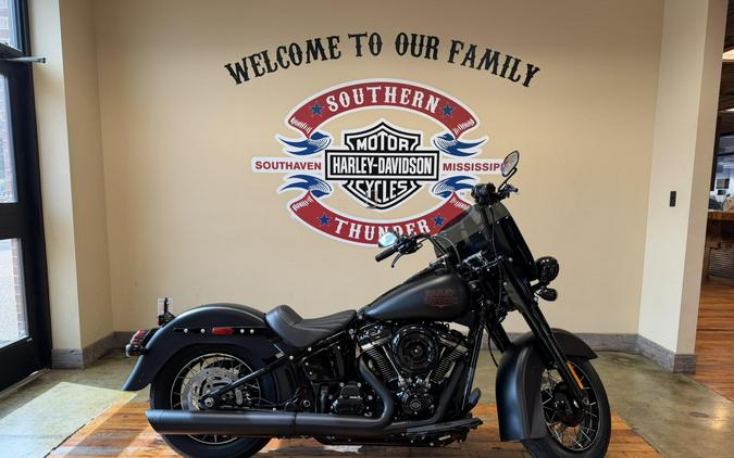 2026 Harley-Davidson® Deadwood™ Black Denim