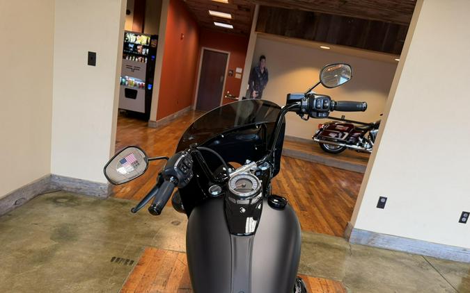 2026 Harley-Davidson® Deadwood™ Black Denim
