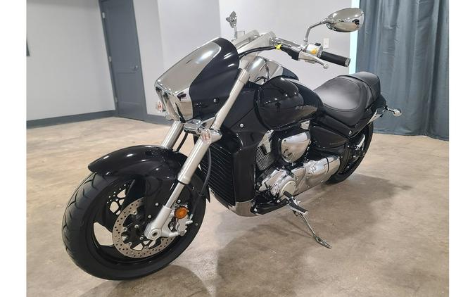 2025 Boulevard M109R - Suzuki