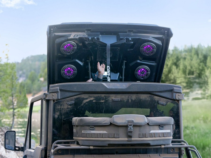 2025 Can-Am Defender MAX Lone Star Cab