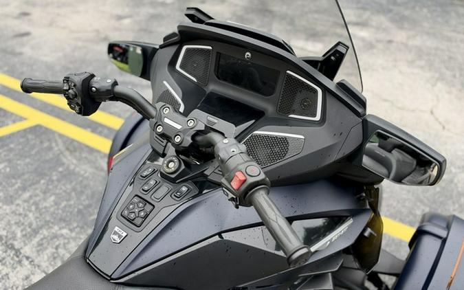 2022 Can-Am Spyder RT Sea-To-Sky
