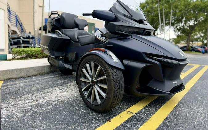 2022 Can-Am Spyder RT Sea-To-Sky