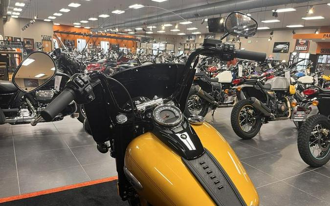 2023 Harley-Davidson® FLHCS - Heritage Classic