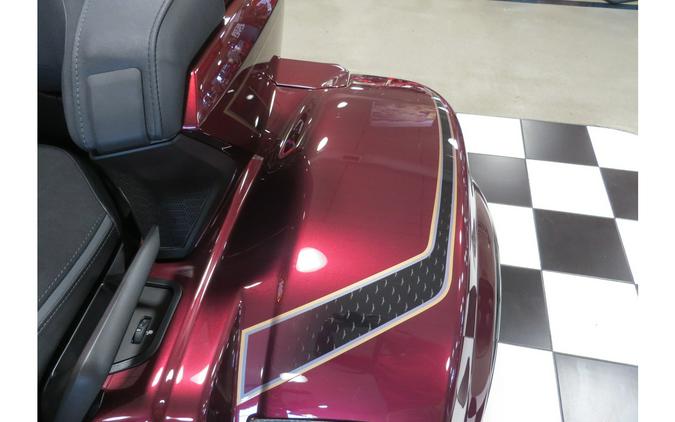 2025 Honda Gold Wing® Tour DCT 50th Anniversary CSC ENCORE