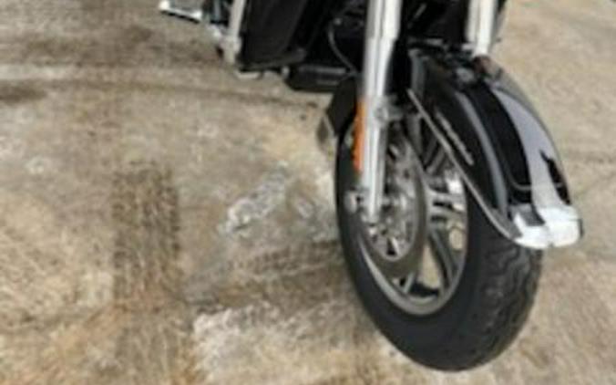 2023 Harley-Davidson® FLHTCUTG - Tri Glide® Ultra