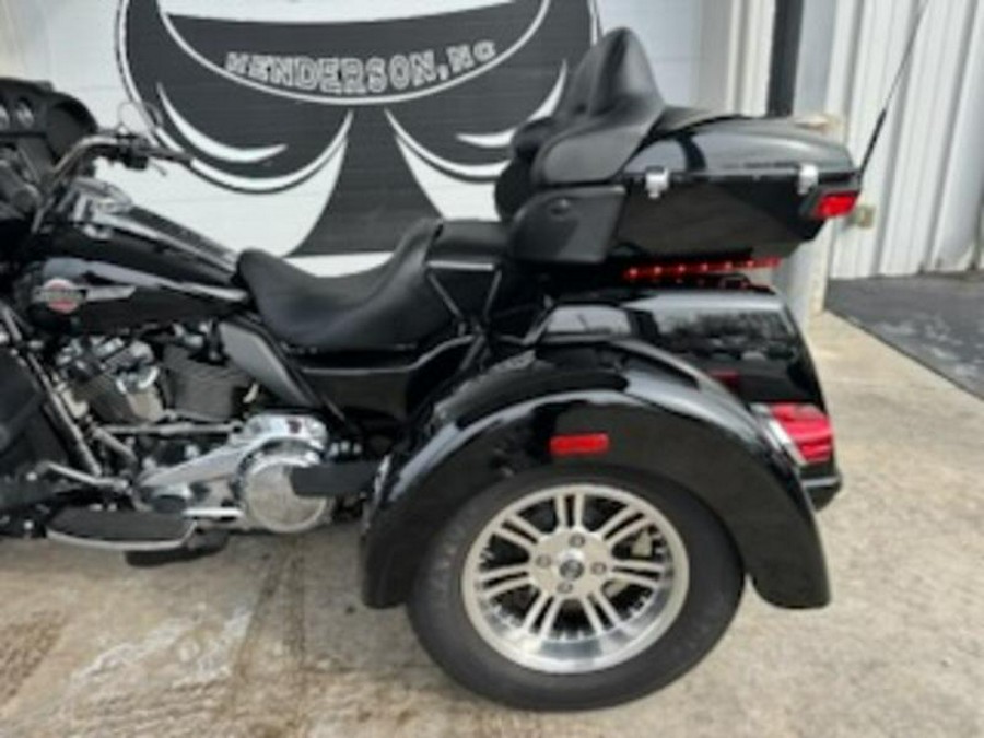 2023 Harley-Davidson® FLHTCUTG - Tri Glide® Ultra