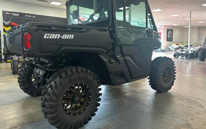 2024 Can-Am Defender DPS CAB