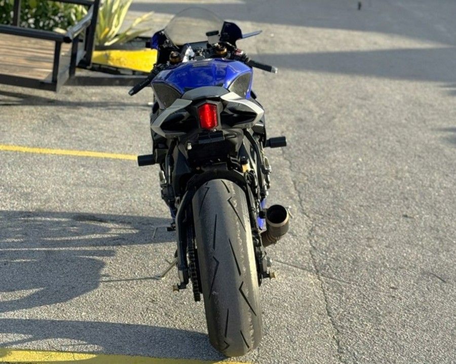 2017 Yamaha YZF-R1 Team Yamaha Blue