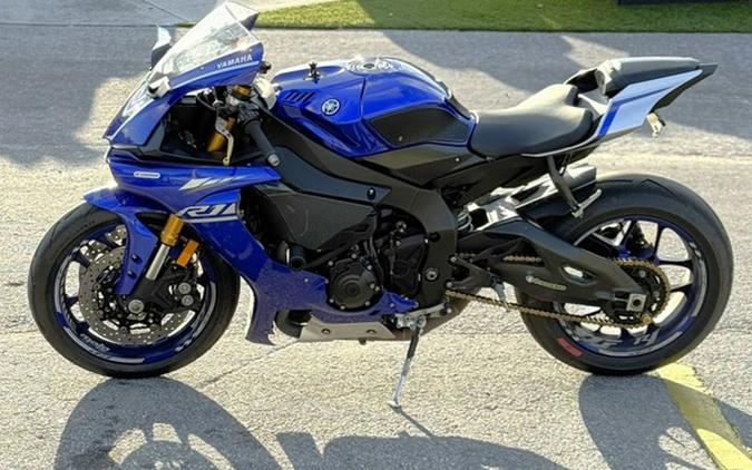2017 Yamaha YZF-R1 Team Yamaha Blue