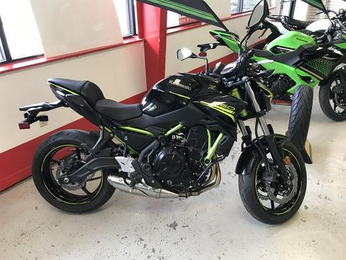 2020 Kawasaki Z650 Review (11 Fast Facts – Urban + Sport Motorcycle)