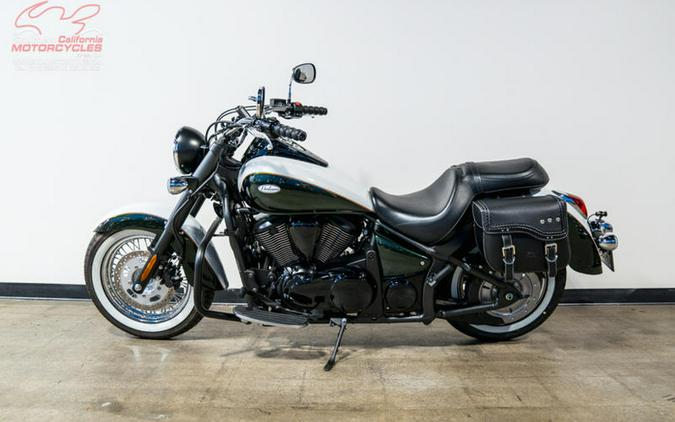 2022 Kawasaki Vulcan® 900 Classic