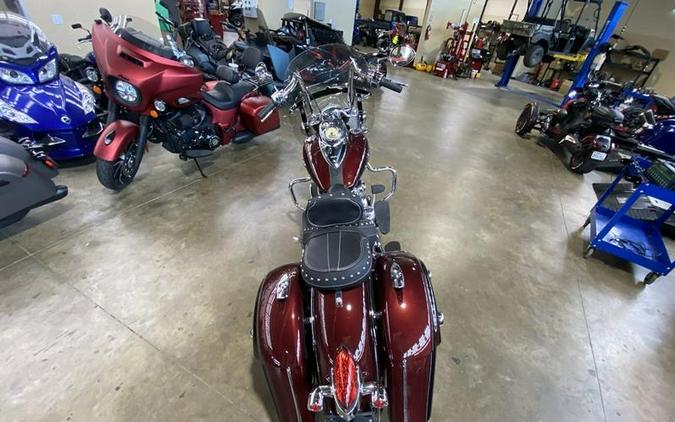 2022 Indian Motorcycle® Springfield® Maroon Metallic/Crimson Metallic