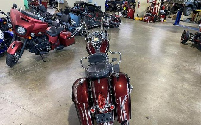 2022 Indian Motorcycle® Springfield® Maroon Metallic/Crimson Metallic