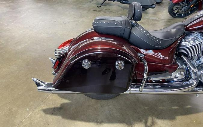 2022 Indian Motorcycle® Springfield® Maroon Metallic/Crimson Metallic