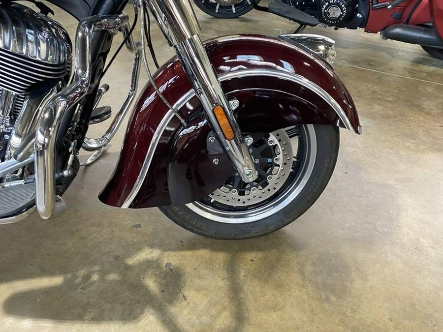 2022 Indian Motorcycle® Springfield® Maroon Metallic/Crimson Metallic