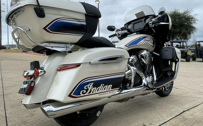 2026 Indian Roadmaster Powerplus Signature Series Frontier Pearl / Vigilant Blue
