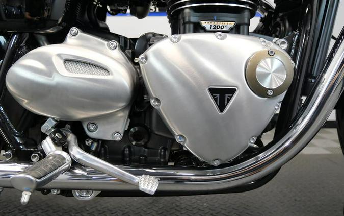 2023 Triumph Bonneville T120 Chrome Edition