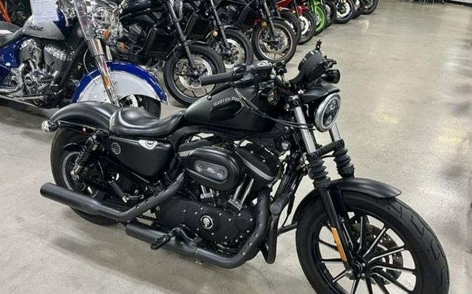 2013 Harley-Davidson Sportster XL883N - Iron 883