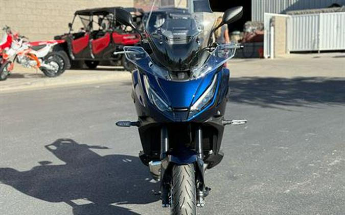 2025 Honda NT1100 DCT