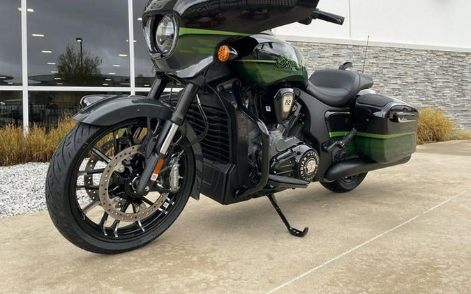 2026 Indian Chieftain Powerplus Dark Horse Signature Series Abyss Metallic / Cypher Gr