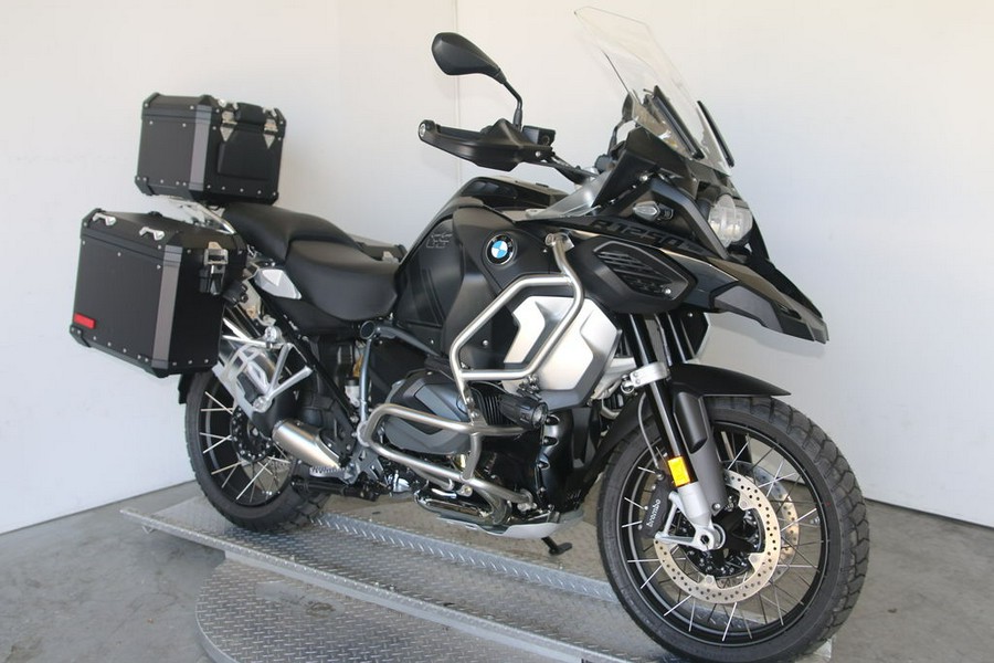 2022 BMW R 1250 GS Adventure Triple Black Low Susp