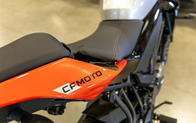 2025 CFMOTO 300NK