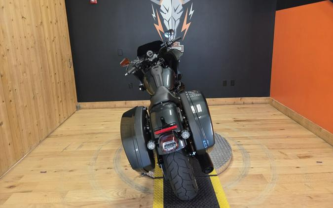 FXLRST 2025 Low Rider™ ST