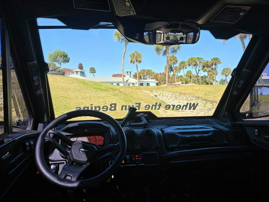 2024 Can-Am Defender MAX Limited HD10