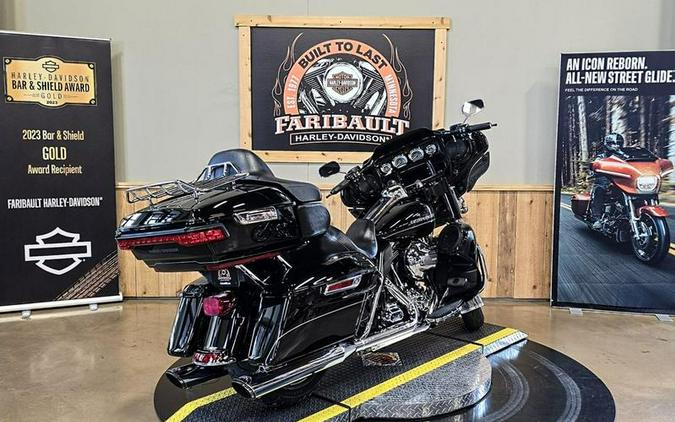 2016 Harley-Davidson® FLHTKL - Ultra Limited Low