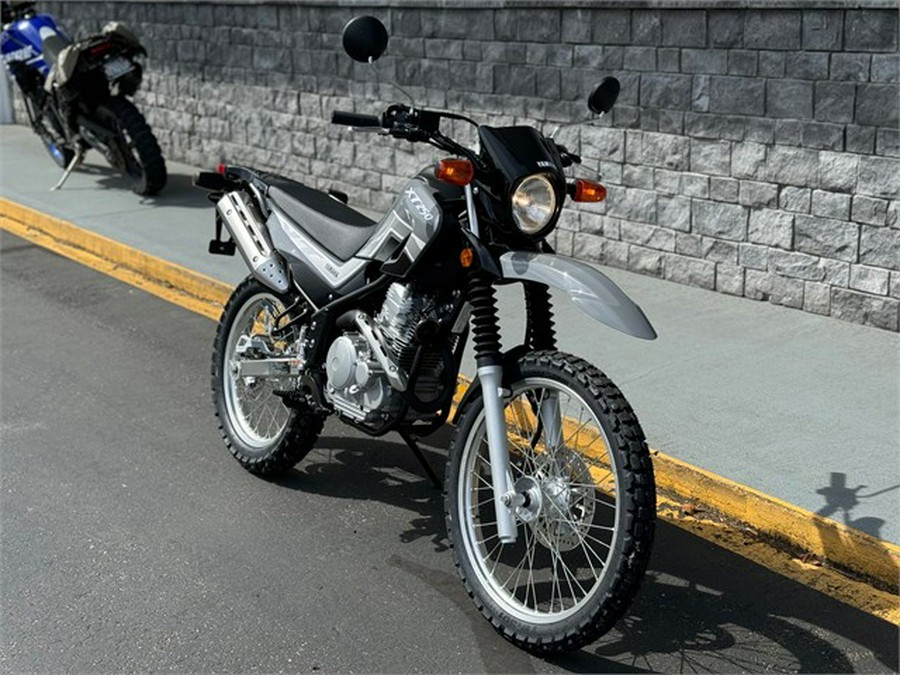 2025 Yamaha XT250