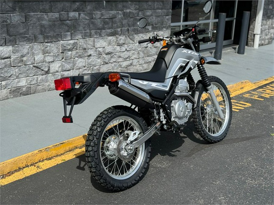 2025 Yamaha XT250