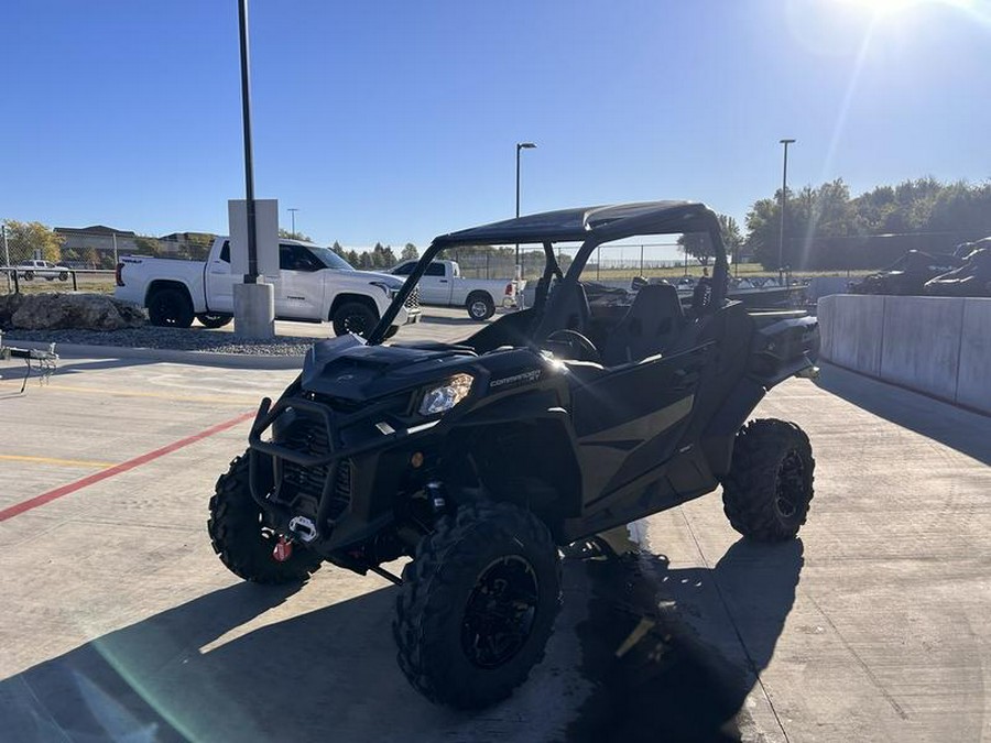 2026 Can-Am® Commander XT 700