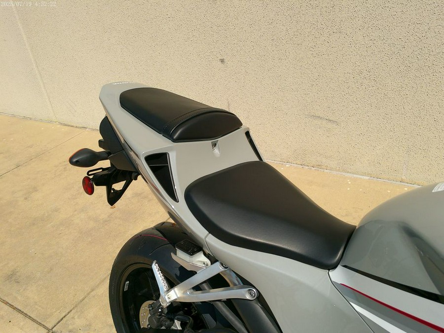 2026 Honda® CBR600RRT