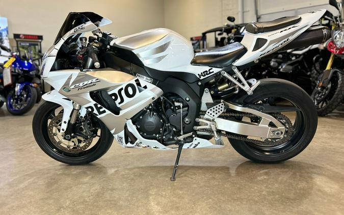 2006 Honda CBR®1000RR