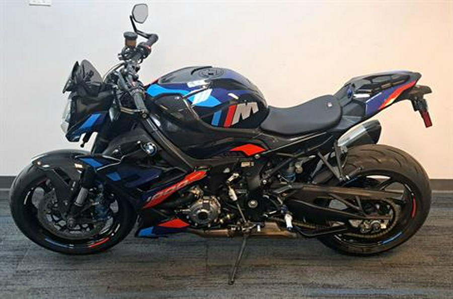 2023 BMW M 1000 R