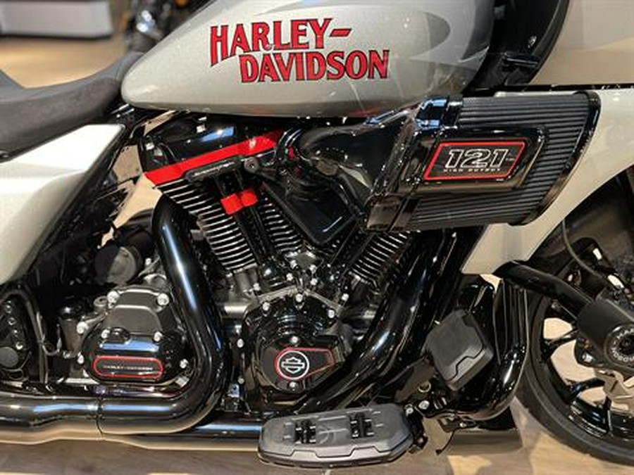 2025 Harley-Davidson CVO™ Road Glide® ST