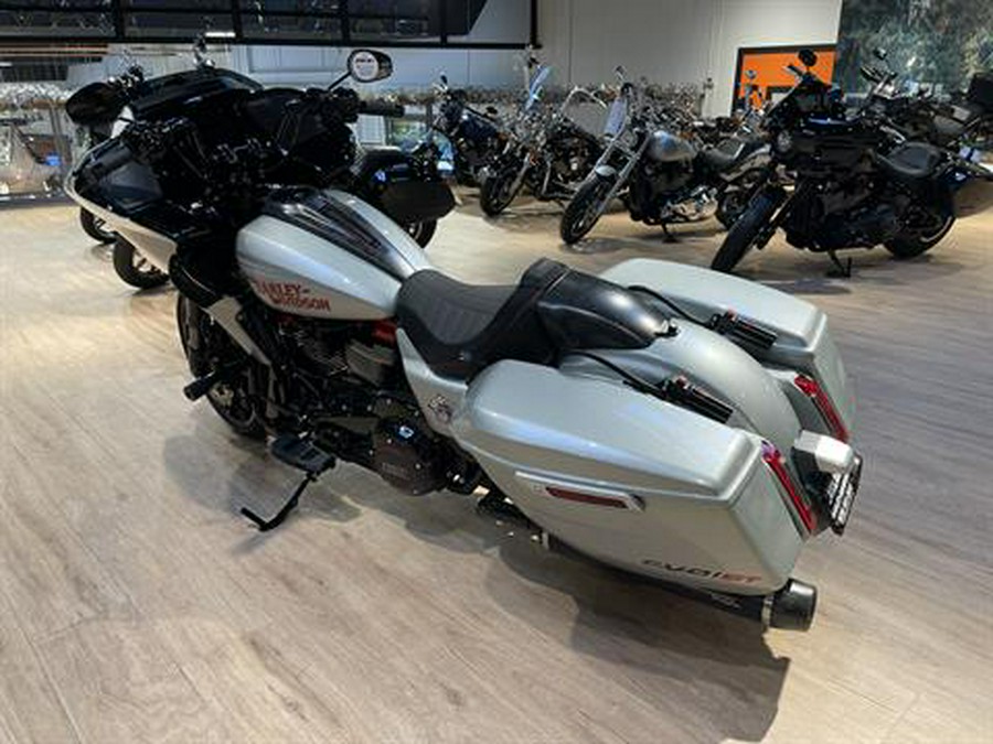 2025 Harley-Davidson CVO™ Road Glide® ST