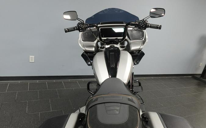 2023 Harley-Davidson CVO Road Glide LTD Anniversary