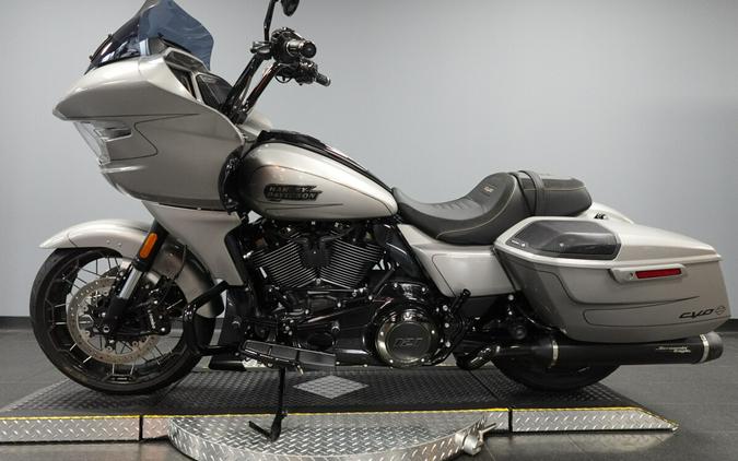 2023 Harley-Davidson CVO Road Glide LTD Anniversary