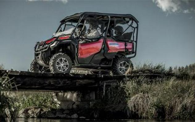 2016 Honda Pioneer 1000-5 Deluxe
