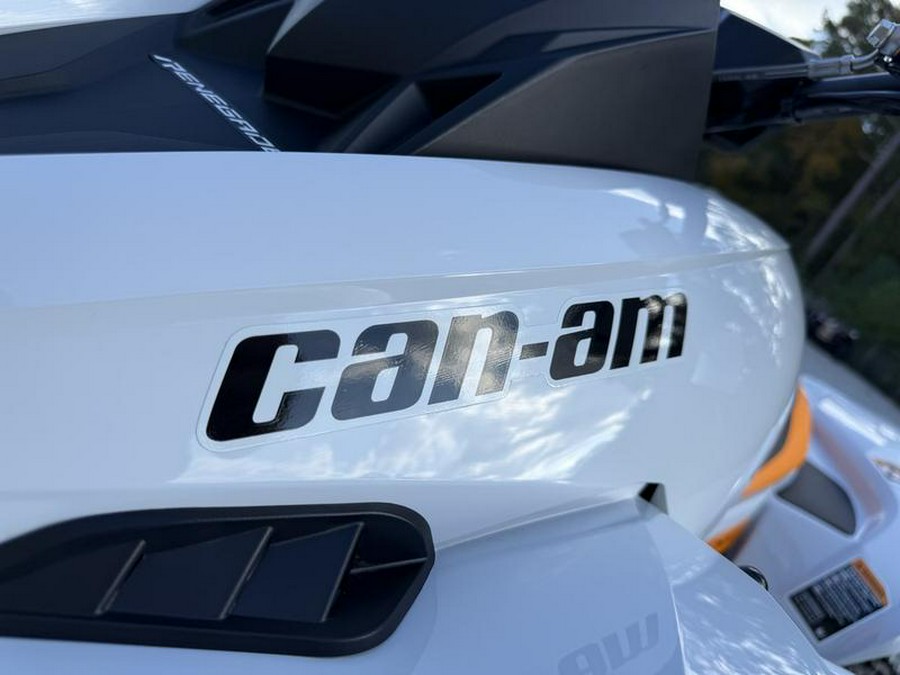 2026 Can-Am® Renegade X xc 1000R