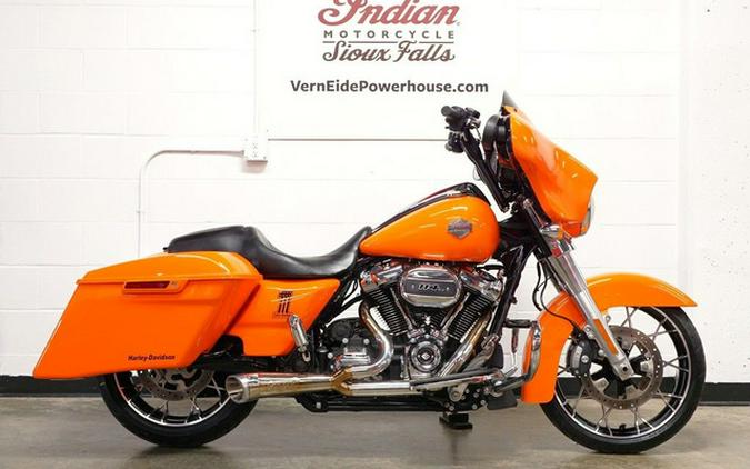 2023 Harley-Davidson FLHXS - Street Glide Special