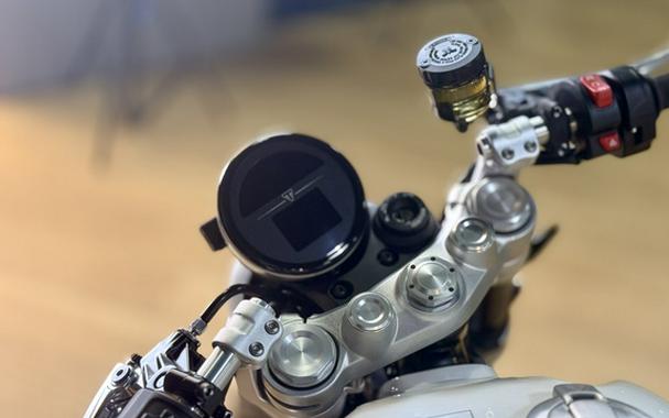 2025 Triumph Speed Twin 1200