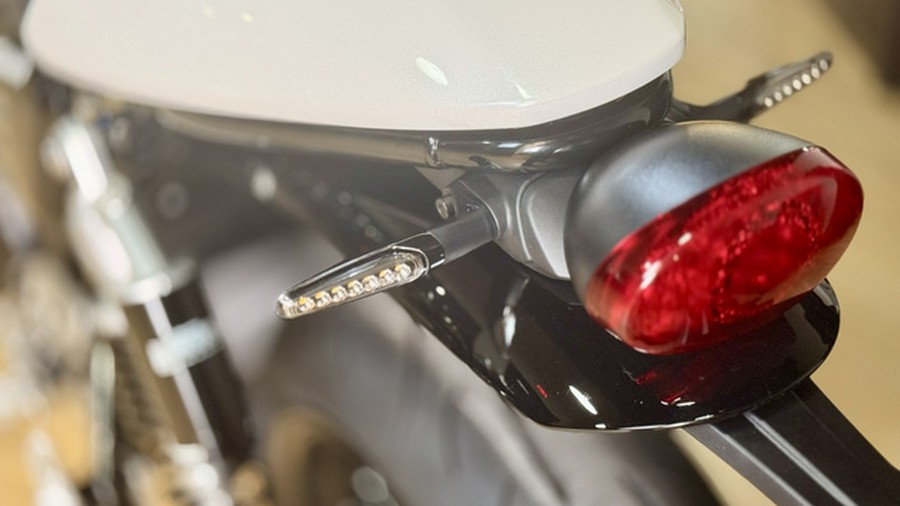 2025 Triumph Speed Twin 1200