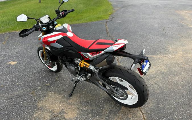 2027 Ducati Hypermotard V2 SP