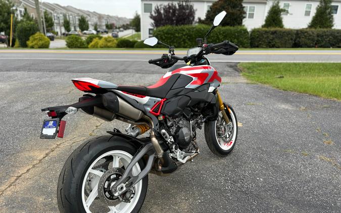 2027 Ducati Hypermotard V2 SP