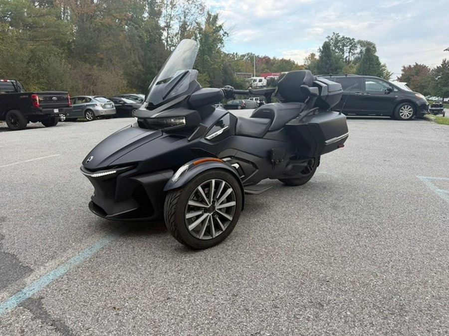 2022 Can-Am Spyder RT Sea-To-Sky