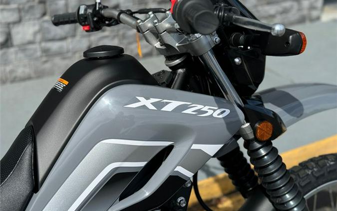 2025 Yamaha XT250