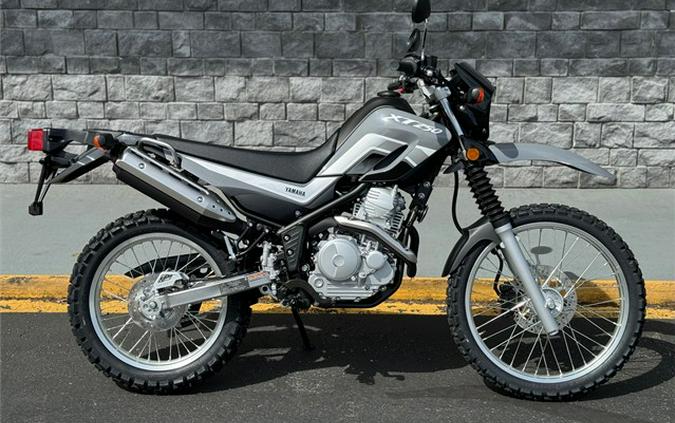 2025 Yamaha XT250