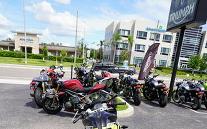 2025 Triumph Daytona 660 w/Custom Graphics 660